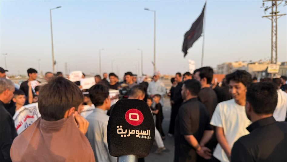 مدن البصرة تنتفض.. احتجاجات تطالب بـ"ماء نظيف"