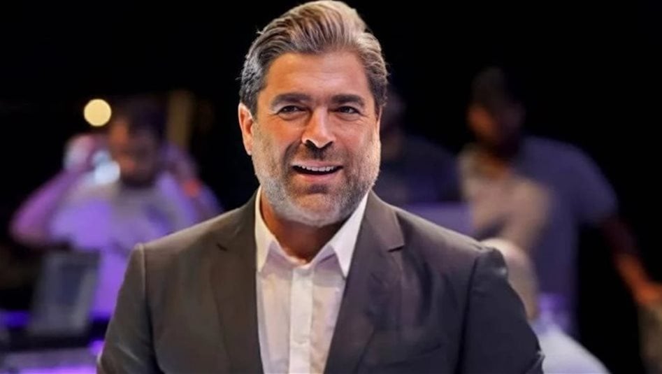 قبلته بحرارة وتمسكت به.. ما فعلته زوجة ايلي صعب مع وائل كفوري امام زوجها (فيديو)