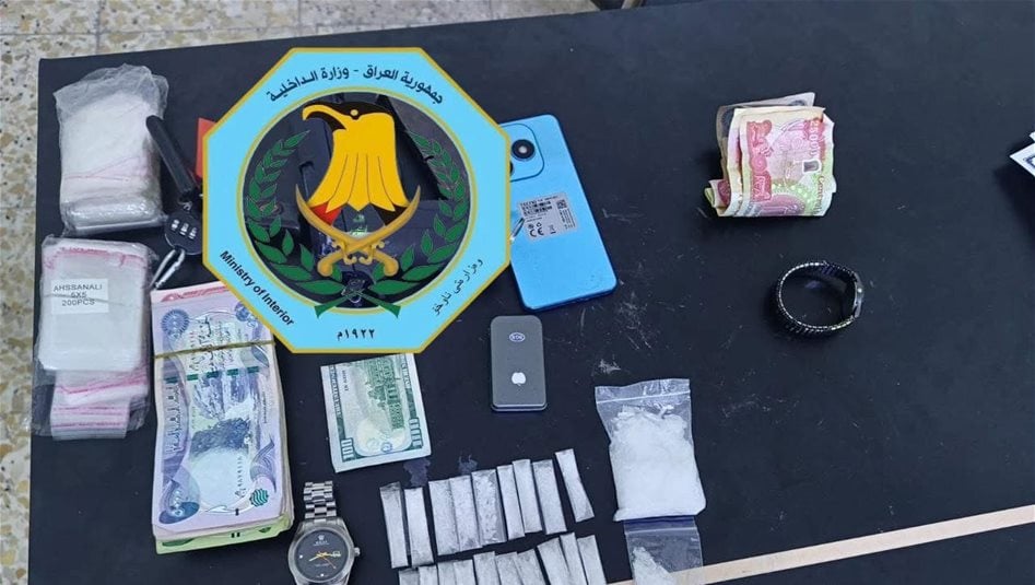 بينهم فتاة.. القبض على متهمين بحوزتهما مواد مخدرة وسلاح غير مرخص
