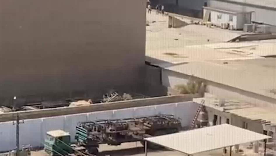 حريق داخل مخزن للإطارات في الكرادة وسط بغداد