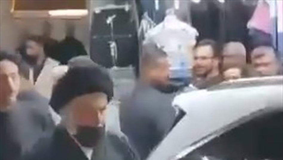 بالفيديو.. السيد الصدر يزور المرجع الديني الأعلى السيد علي السيستاني