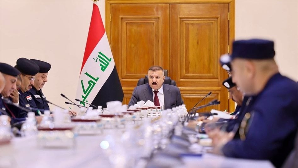 وزير الداخلية يصدر توجيهاً بشأن الطائرات المروحية المستوردة حديثاً