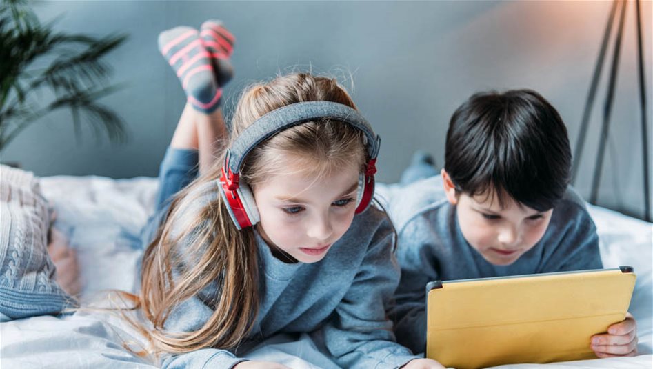 دون 15 عاماً.. دولة تحظر استخدام الأطفال لوسائل التواصل الاجتماعي