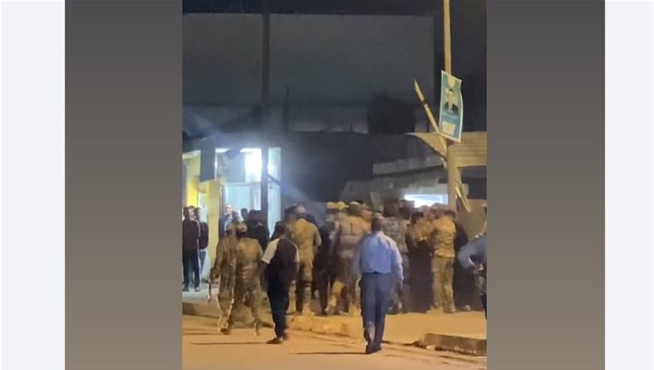 العملية الانتخابية &quot;الآمنة&quot;.. 6 هجمات مسلحة على مراكز اقتراع و8 قتلى ومصابين بـ&quot;السلاح الحزبي&quot;