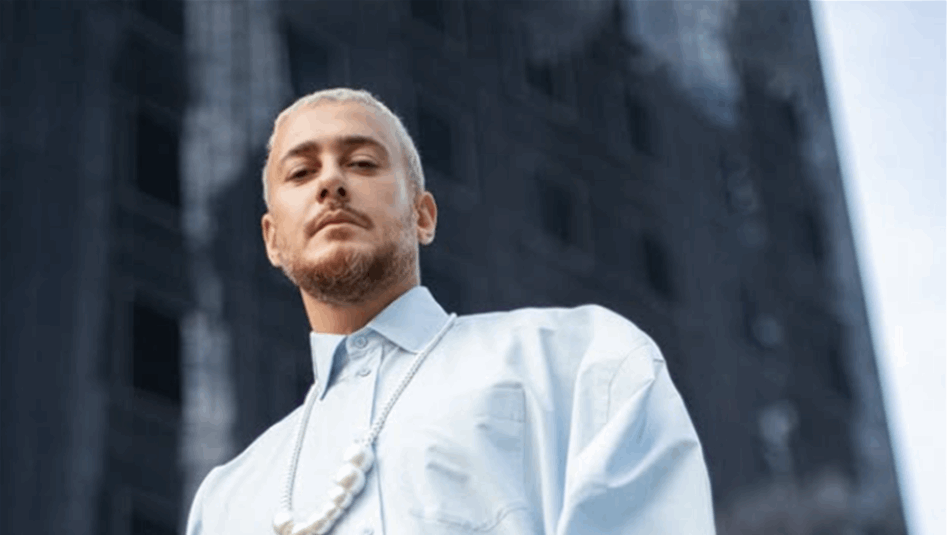 فنان مشهور يمثل امام القضاء بتهمة الاغتصاب