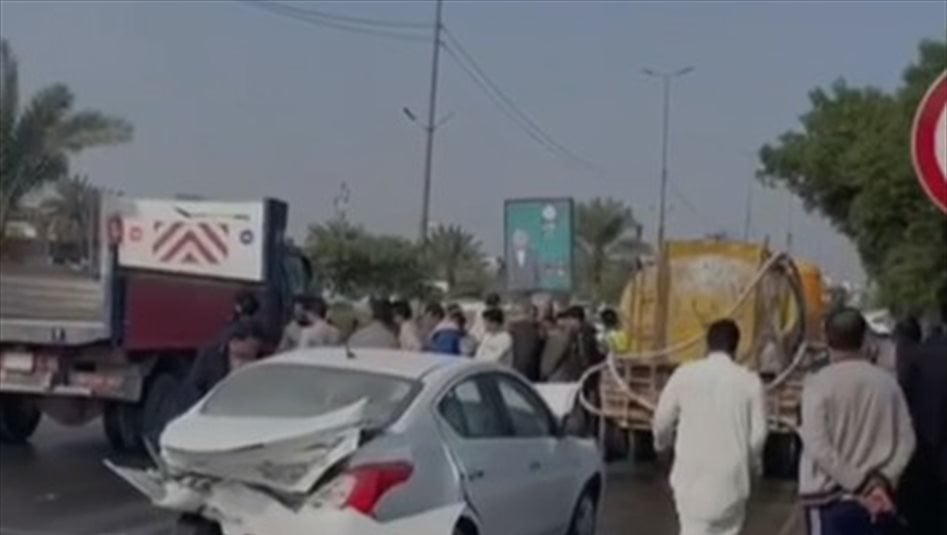 سائق "تنكر كاز" يتسبب باصطدام جماعي لـ 13 سيارة في النجف الأشرف (فيديو)