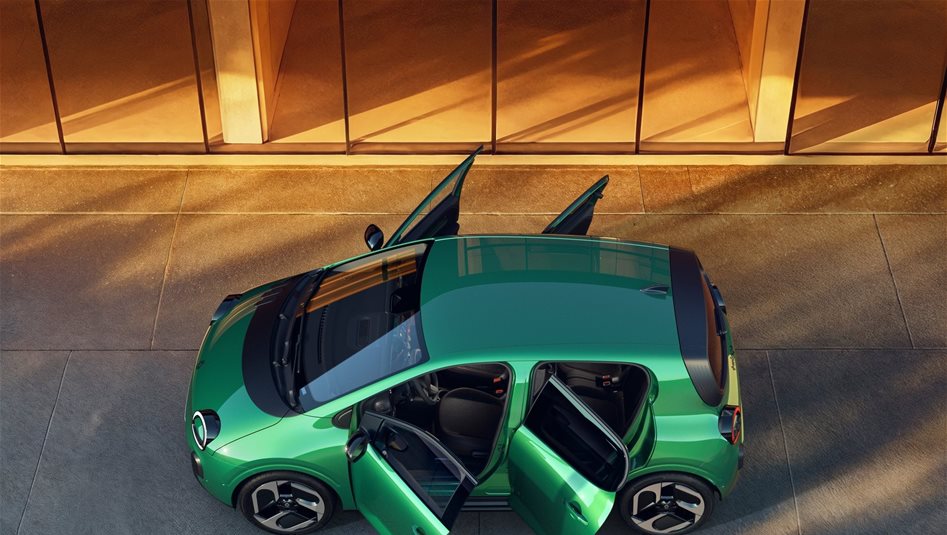 رينو توينغو الكهربائية: أيقونة الماضي تعود بروح مدروسة لسوق اليوم