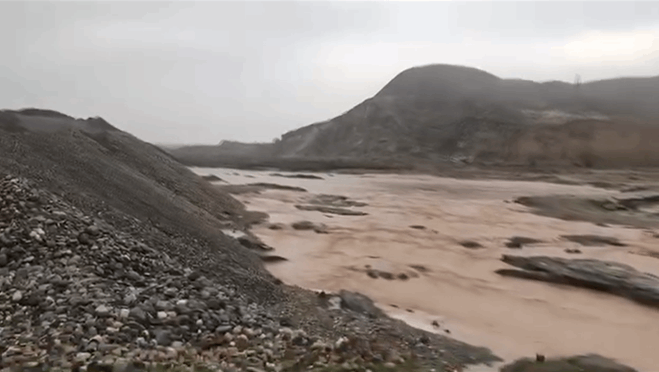 سيول تجتاح وادي الشاي شرق طوز خورماتو في صلاح الدين (فيديو)