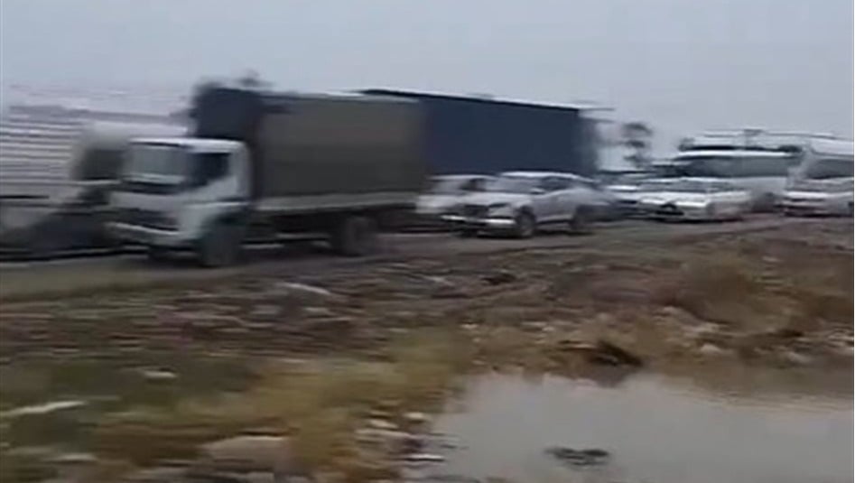 طريق أربيل "مُعطل".. السيول تشل الحركة