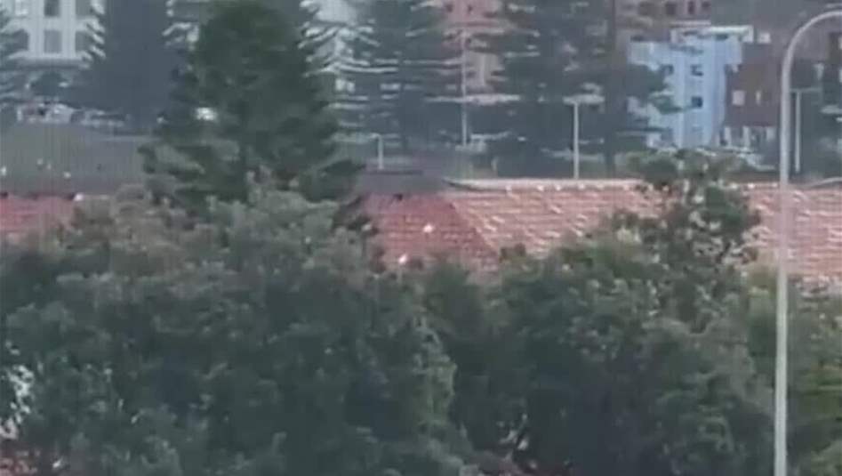 إطلاق نار في شاطئ بوندي في أستراليا.. فيديو