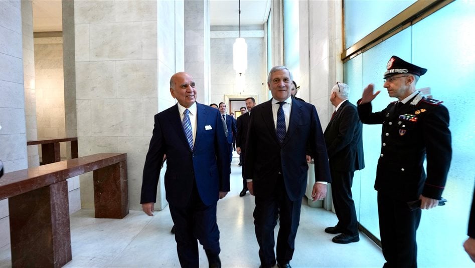 العراق وإيطاليا يبحثان إعادة النظر في القيود المفروضة على السفر 