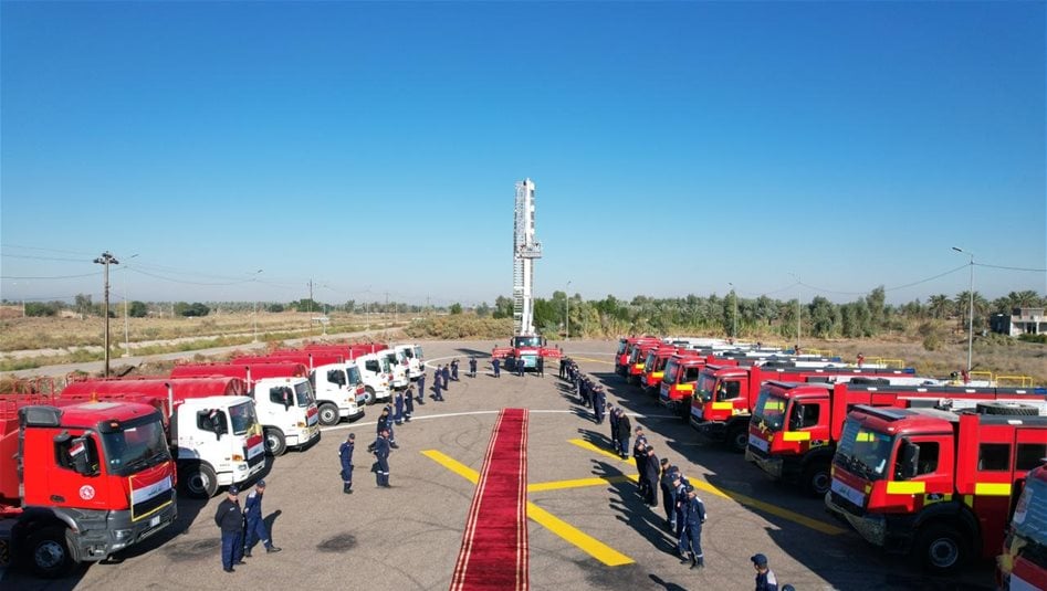 الدفاع المدني ببابل يستلم دفعة جديدة من سيارات الإطفاء البريطانية (صور) 