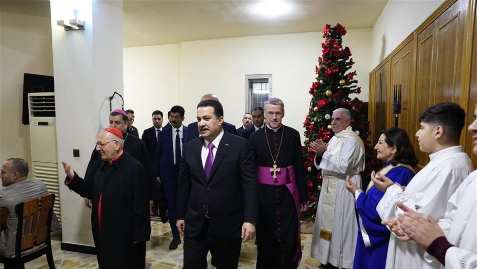 السوداني يحضر قداسين في بغداد ويطلق تسمية quot;الكلدانquot; على شارع 