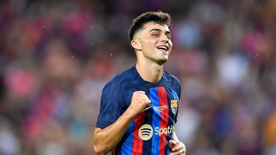 مبابي ثم يامال.. بيدري يختار أبرز نجوم كرة القدم في العالم 