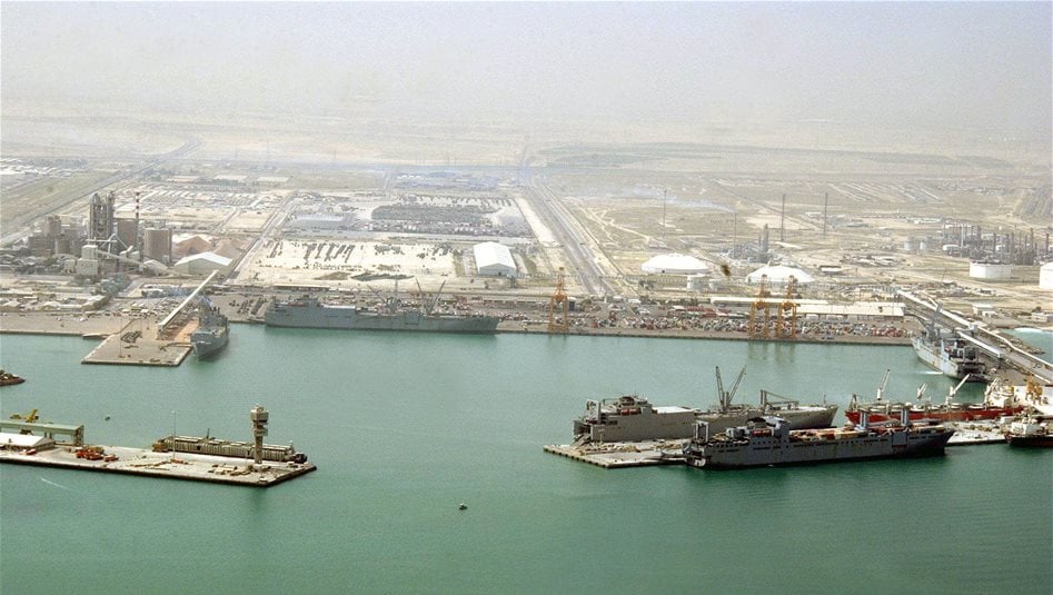 معلومات استخبارية تقود لـ30 حاوية quot;مواد شديدة الخطورةquot; في ام قصر 