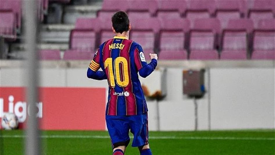 خطة جديدة لإعادة ميسي إلى برشلونة 