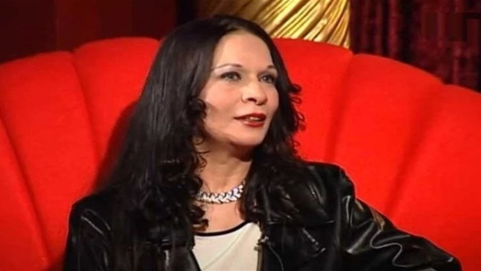 تعيش على التنفس الصناعي.. تدهور الحالة الصحية للفنانة سهير زكي