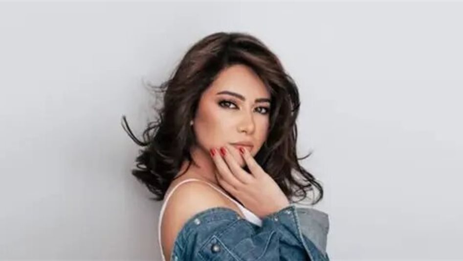 شيرين تتحرك قانونياً لملاحقة ناشري صورها المفبركة
