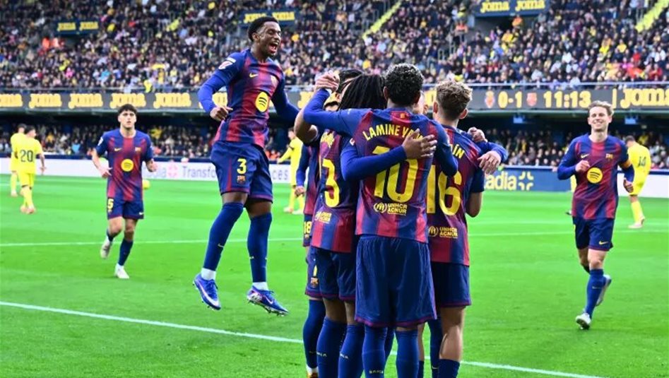 برشلونة يستعيد نجمين قبل لقاء الليلة أمام إلتشي 