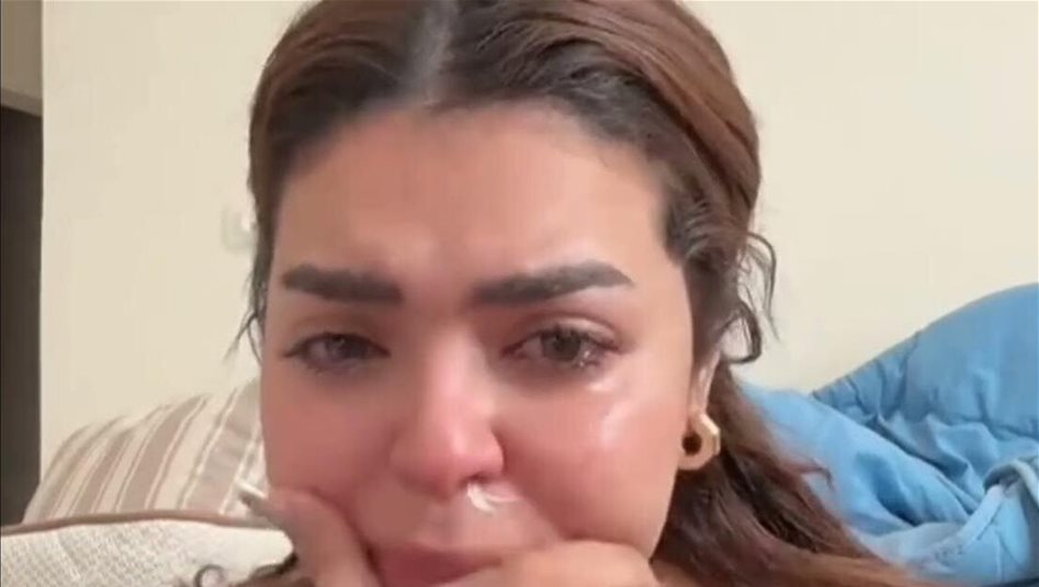 بلوغر تحاول الانتحار خلال بث مباشر