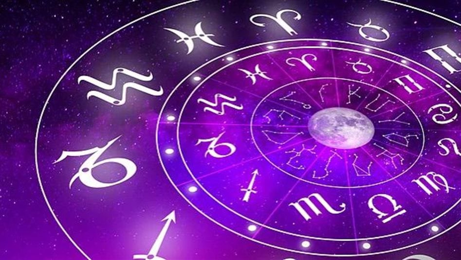 "بين صرامة العقل وهواجس القلب".. الكواكب تضع الأبراج أمام خيارات مصيرية!