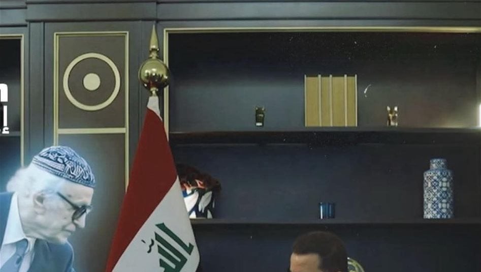 بعد اظهار الجواهري "يقدم الشاي للسوداني".. توجيه بالتحقيق بالفيديو الاعلاني المسيء لـ"شاعر العرب الاكبر"