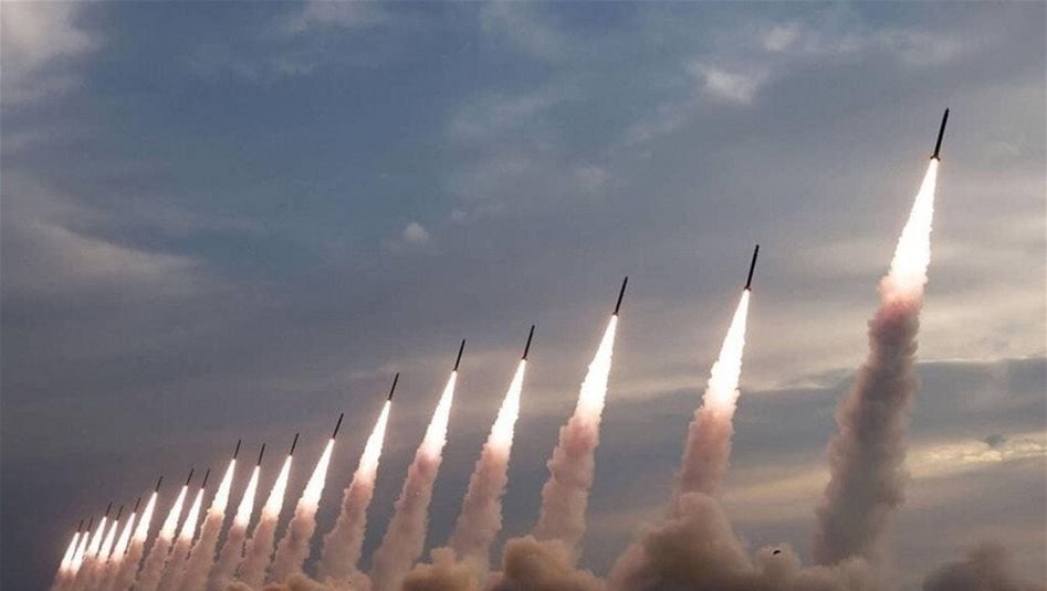 شاهد بالفيديو.. لحظة القصف على المنامة