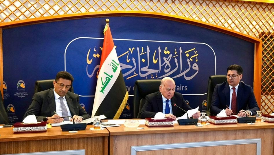 وزير الخارجية: العراق يعمل على تسخير علاقاته الدبلوماسية لوقف الحرب 