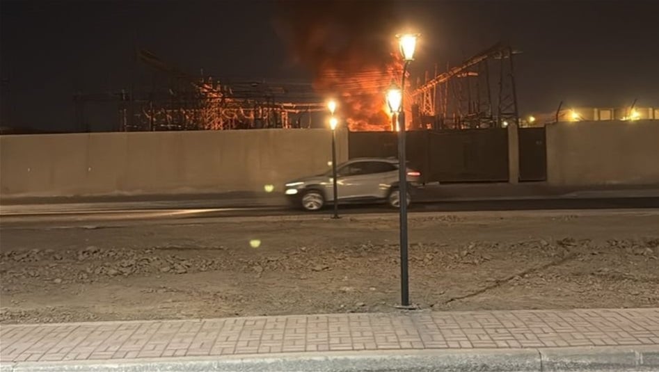 اندلاع النيران داخل محطة كهرباء غربي بغداد