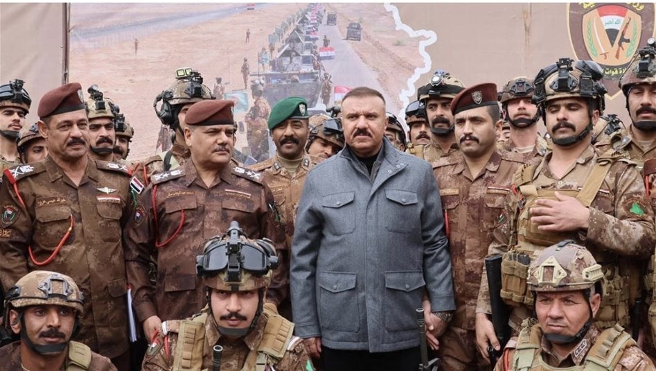 وزير الداخلية يوجه بالجاهزية الامنية ووضع خطط متطورة