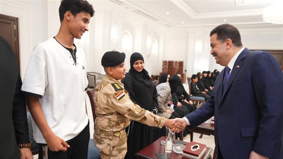 السوداني يوعز بتوزيع اراض مخدومة لعوائل الشهداء 