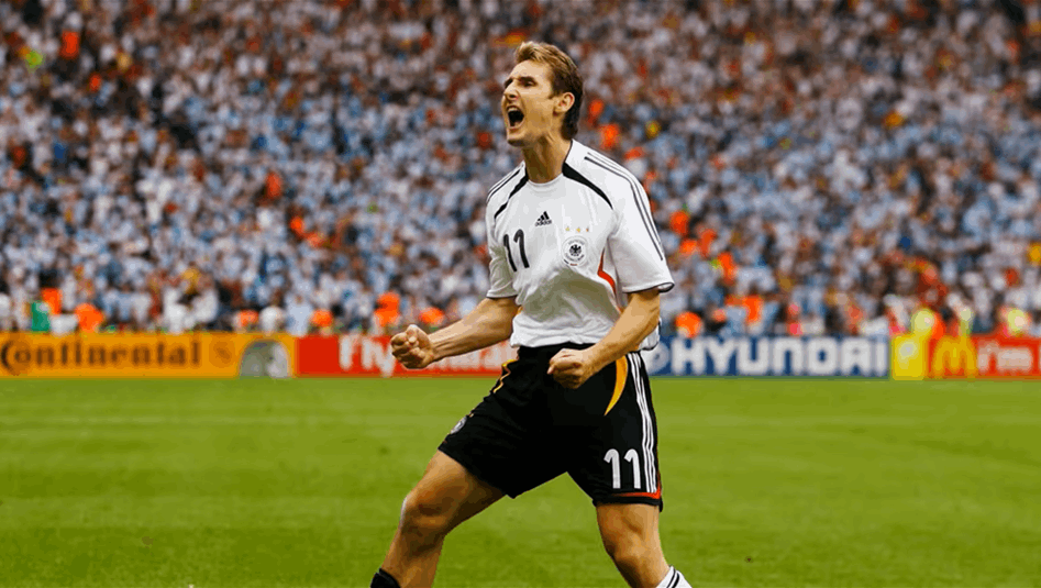 صراع الهدافين التاريخيين للمونديال يشتعل.. هل يُكسر رقم كلوزه في 2026؟ 