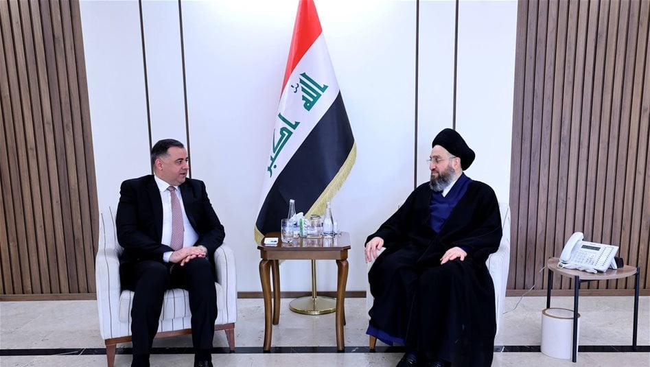 الحكيم يؤكد على ضرورة منح الحكومات المحلية صلاحياتها الكاملة 