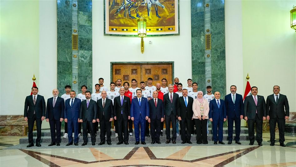 السوداني يوجه بمنح لاعبي اسود الرافدين والكادر التدريبي جوازاً دبلوماسياً ودوراً سكنية