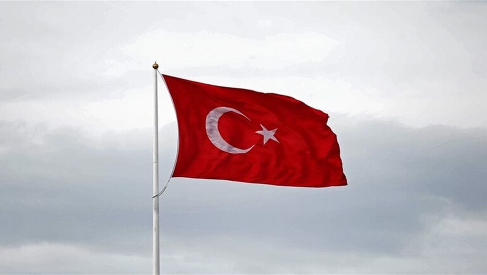 تركيا تكشف حقيقة تزويد إيران بصواريخ ومسيرات