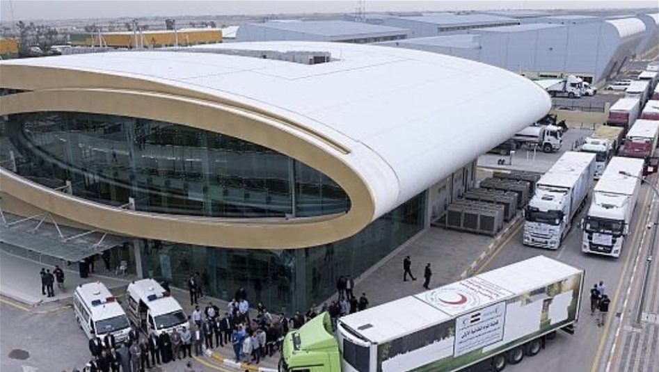 العتبة العباسية تطلق قافلة مساعدات للشعب الايراني 