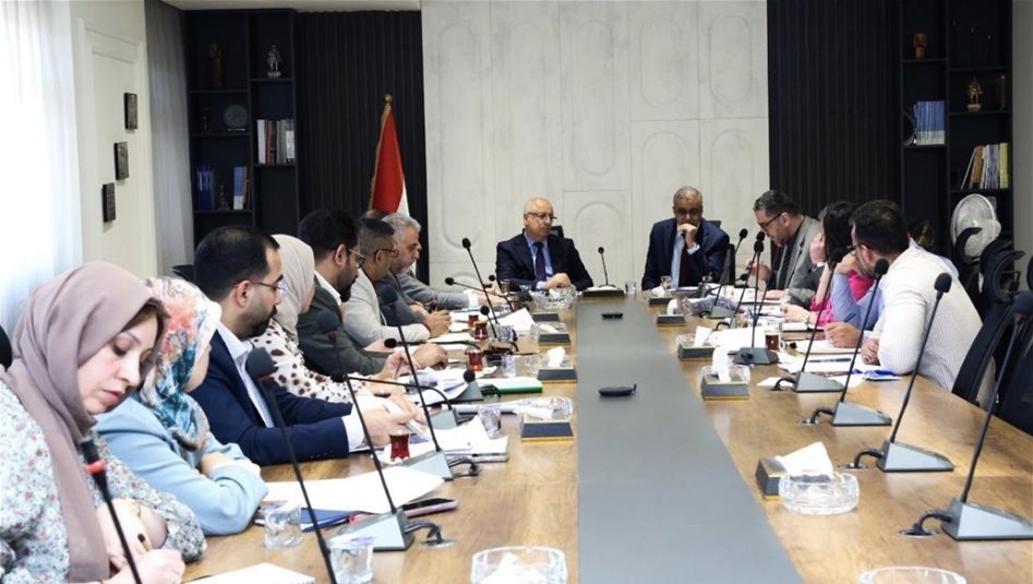 العراق – مباحثات حكومية لإدراج مشاريع جديدة لقطاع الكهرباء في موازنة 2026