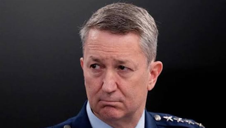 رئيس هيئة الأركان الأمريكية: الحصار على الموانئ الإيرانية يشمل الجميع