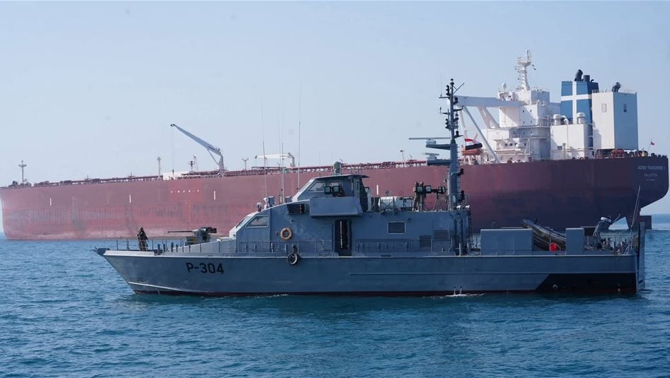 البصرة.. ناقلة عملاقة لتحميل مليوني برميل نفط لأول مرة بعد افتتاح هرمز