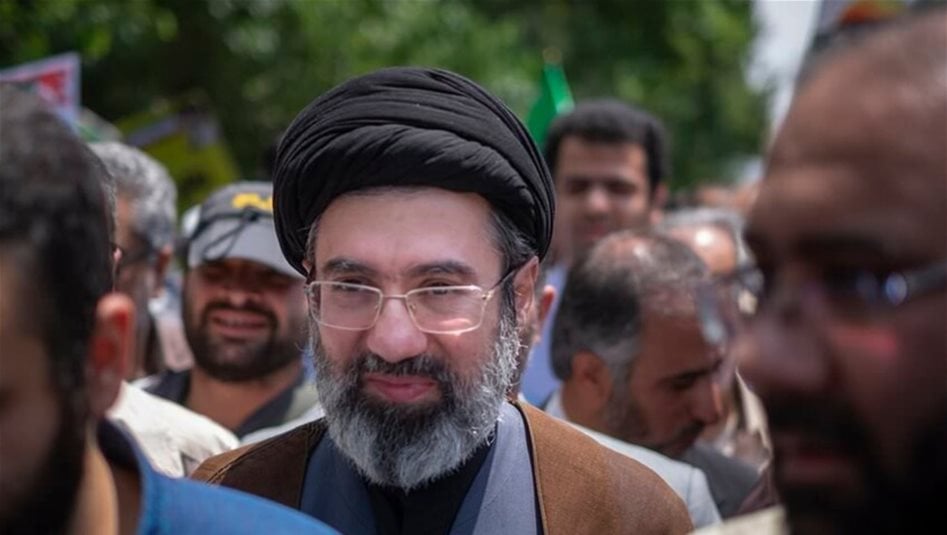 السيد مجتبى الخامنئي يعلن استعداد القوات البحرية الإيرانية لمواجهة التهديدات