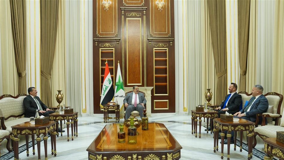 السامرائي يستقبل عدداً من سفراء وزارة الخارجية ويبحث تعزيز العمل الدبلوماسي 