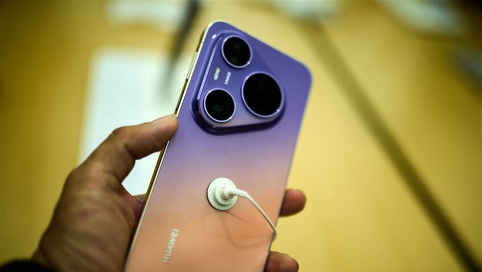هواوي تطلق هاتفا متطورا لعشاق التصوير