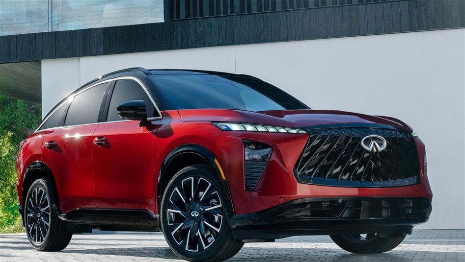 إنفينيتي QX65: تصميم صاخب يخفي فراغًا هندسيًا