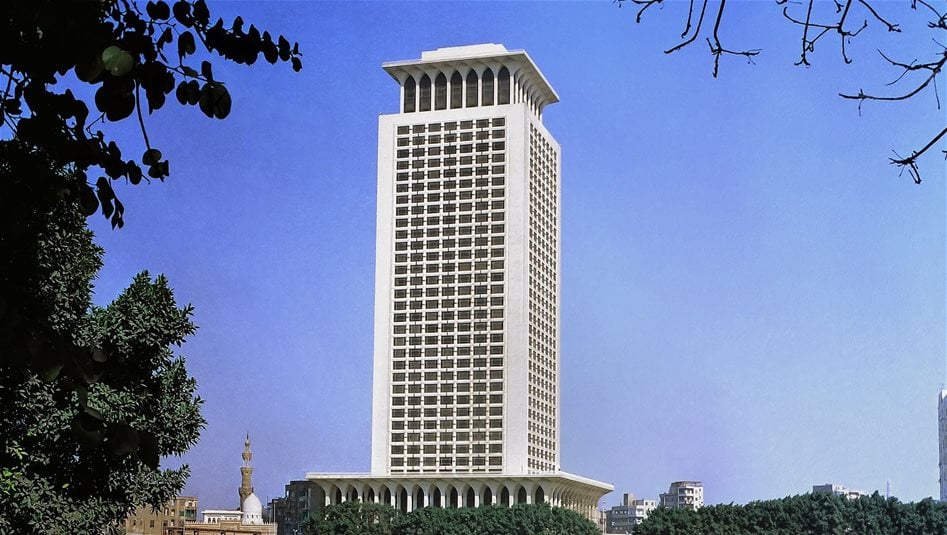 بعد السعودية.. مصر تصدر بيانا حول الهجوم على مواقع كويتية من العراق