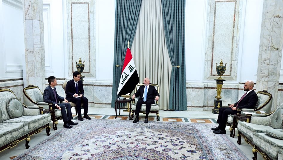 العراق يتسلم رسالة من الصين 