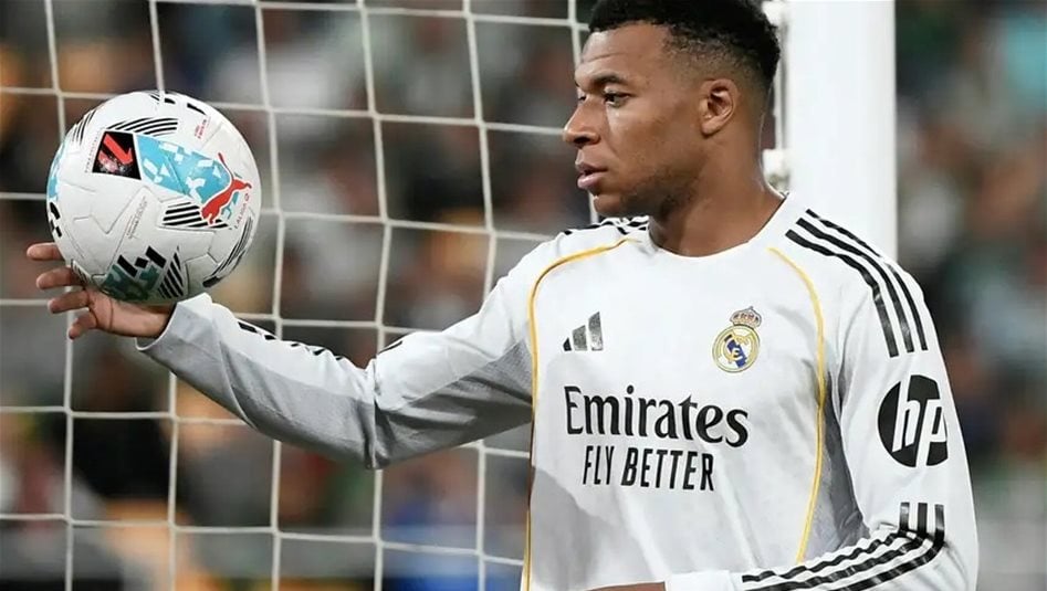 تكهنات حول نهاية موسم كيليان مبابي مبكرًا بعد إصابة عضلية مع ريال مدريد