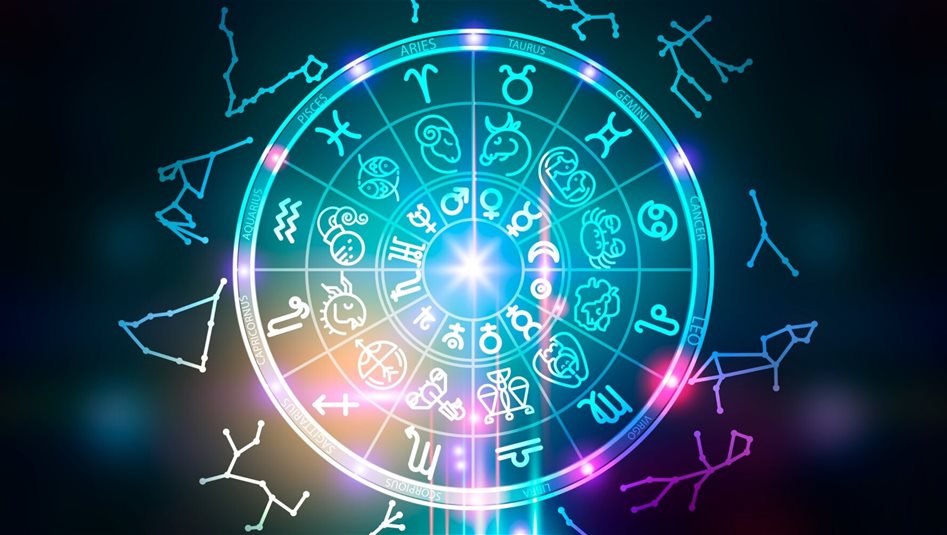 حظك اليوم: نجاحات مهنية وأجواء عاطفية واعدة تعزز الاستقرار 