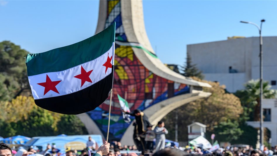 في سوريا.. تعميم لتنظيم وترخيص التظاهر السلمي