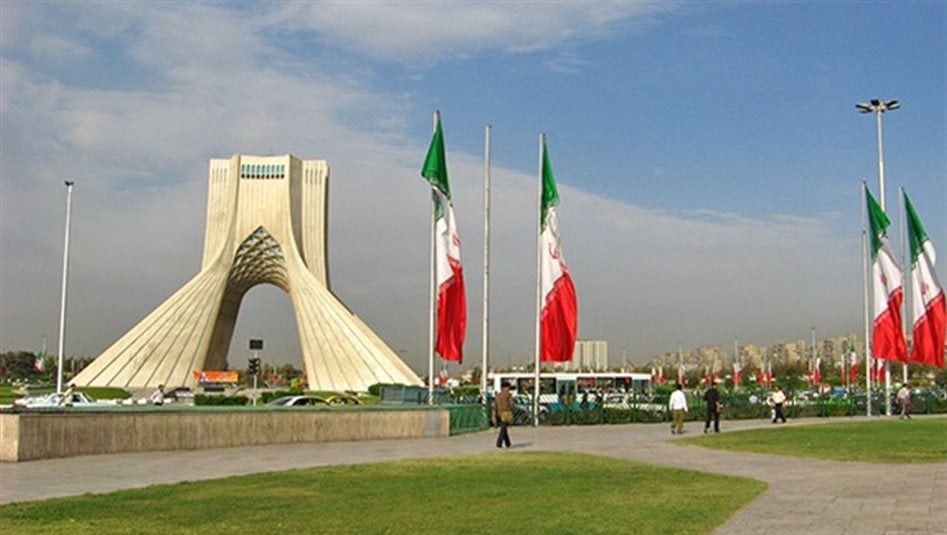 عودة الدوام الكامل بجميع الوزارات اعتباراً من السبت المقبل في طهران