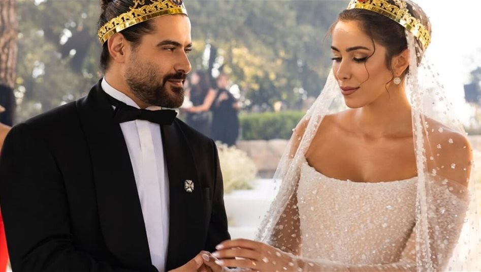 ابن دانييلا رحمة وناصيف زيتون يخطف الأنظار في أحدث ظهور